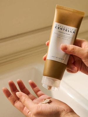 SKIN1004 Madagascar Centella Ampoule Foam 125ml - Image 2